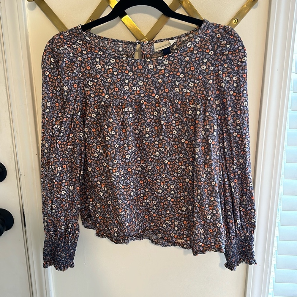 Purple floral long sleeve blouse with ruched sleeves